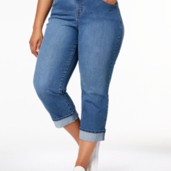 NWT Style & Co Plus Capri Jeans - Picture 4 of 4